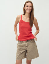 Lade das Bild in den Galerie-Viewer, MBYM Essa-M Red Candy