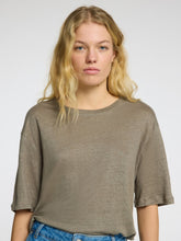 Lade das Bild in den Galerie-Viewer, SELECTED SLFVilja Linen Tee Vetiver
