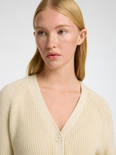 Lade das Bild in den Galerie-Viewer, SELECTED SLFBirla Knit Short Cardigan Birch