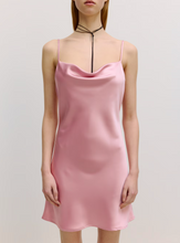 Lade das Bild in den Galerie-Viewer, EDITED Jessie Dress Cameo Pink
