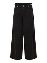 Lade das Bild in den Galerie-Viewer, YAS YASLami Jeans - Dark Brown Denim