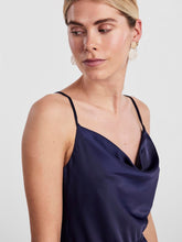 Lade das Bild in den Galerie-Viewer, YAS YASThea Long Dress Navy