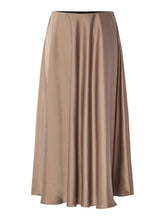 Lade das Bild in den Galerie-Viewer, YAS YASPella Volume Ankle Skirt Noos - Fungi