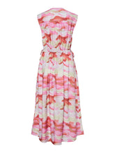 Lade das Bild in den Galerie-Viewer, YAS YASArola Long Dress Dianthus Arola Print