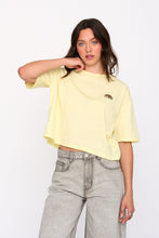 Lade das Bild in den Galerie-Viewer, 12530B T-Shirt - Gelb
