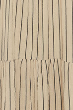 Lade das Bild in den Galerie-Viewer, ICHI IAFoxa Striped Maxi Kleid Black Stripe
