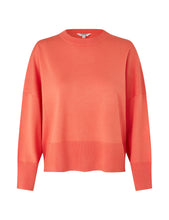 Lade das Bild in den Galerie-Viewer, Gillian-M Pullover - Emberglow
