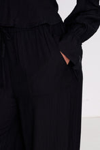 Lade das Bild in den Galerie-Viewer, 60965A Hose - Schwarz
