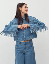 Lade das Bild in den Galerie-Viewer, MBYM Catherina-M Jeans Light Blue Wash
