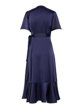 Lade das Bild in den Galerie-Viewer, Yasthea Wickelkleid - Evening Blue
