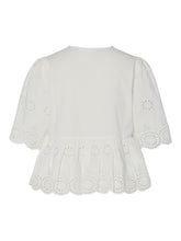 Lade das Bild in den Galerie-Viewer, Yascornelia Bluse - Star White
