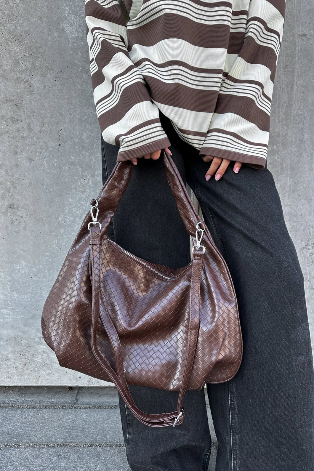 Peony Hobo Bag - Dunkelbraun
