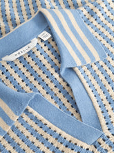 Lade das Bild in den Galerie-Viewer, N-Makenna Knit - Deon Blue Stripe
