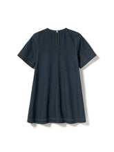 Lade das Bild in den Galerie-Viewer, N-Mavis Kleid - Vintage Blue Wash
