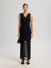 Lade das Bild in den Galerie-Viewer, SELECTED SLFOlga Slim Ankle Dress - Black
