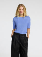 Lade das Bild in den Galerie-Viewer, SELECTED SLFElinna New Knit Top Cornflower Blue
