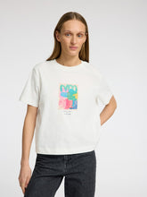 Lade das Bild in den Galerie-Viewer, SELECTED SLFEssential Boxy Printed Tee Snow White
