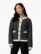 Lade das Bild in den Galerie-Viewer, YAS YASLivia Short Knit Cardigan
