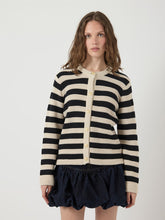 Lade das Bild in den Galerie-Viewer, YAS YASSironi Knit Cardigan Noos - Birch Black
