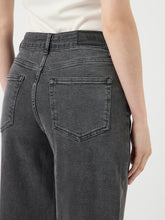 Lade das Bild in den Galerie-Viewer, YAS YASRosie Straight Jeans Noos - Dark Grey Denim
