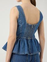 Lade das Bild in den Galerie-Viewer, Yaselsie Top - Medium Blue Denim

