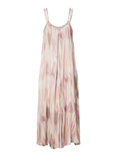 Lade das Bild in den Galerie-Viewer, Yasjamilla Trägerkleid - Pale Peach Jamilla print
