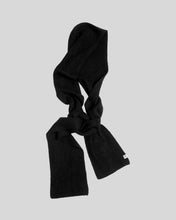 Lade das Bild in den Galerie-Viewer, MOSS COPENHAGEN MSCHMilania Hope Hood Scarf - Black
