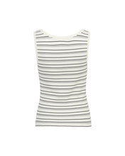 Lade das Bild in den Galerie-Viewer, MOSS COPENHAGEN MSCHGubbi Rasmia Top Turtledove Blk

