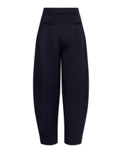 Lade das Bild in den Galerie-Viewer, MOSS COPENHAGEN MSCHMynthe Elina Pants - Sky Captain
