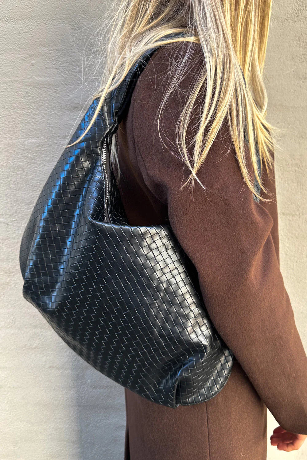 Peony Hobo Bag - Schwarz