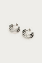 Lade das Bild in den Galerie-Viewer, MY JEWELLERY Ohrringe mit mehreren Reihen klein silber
