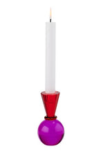 Lade das Bild in den Galerie-Viewer, GIFTCOMPANY Sari Kristallglas Kerzenhalter Kugel/Konus rot/pink
