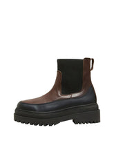 Lade das Bild in den Galerie-Viewer, SELECTED SLFChelsea Chunky Boots
