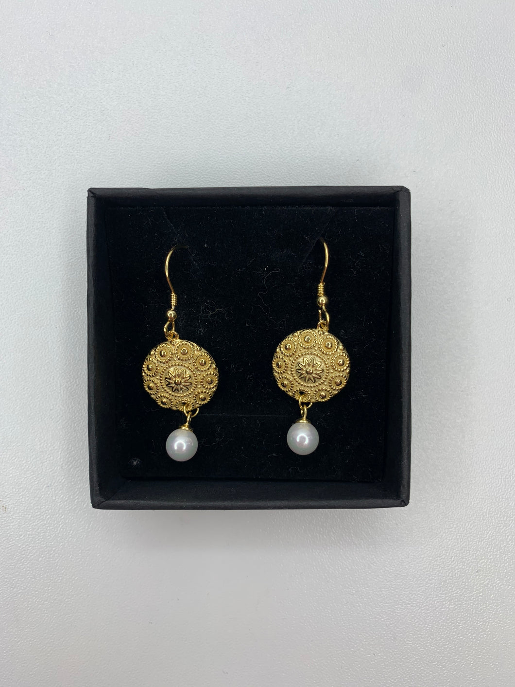 VIVAZ Ohrhänger Lilly Gold
