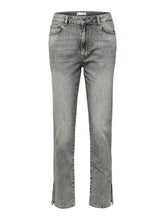 Lade das Bild in den Galerie-Viewer, SELECTED SLFBea Midwaist Light Grey Denim Tapered Jeans

