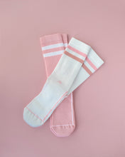 Lade das Bild in den Galerie-Viewer, OOLEY Socks Casual 2 Pack Rose-White

